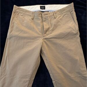 J Crew Slim Chinos 31/30 Gently Used